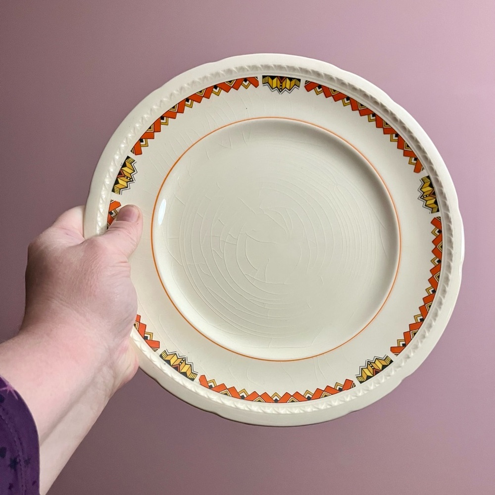 Vintage dinner plate with Geometric Patten 10” swinnertons majestic vellum